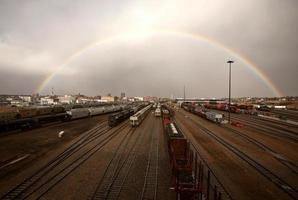 regnbåge över älgkäken saskatchewan foto