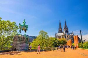 Köln, Tyskland, 23 augusti 2019 Kölns katedral romersk-katolska kyrkan foto