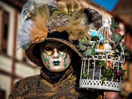 venetiansk karneval i rosheim, alsace, frankrike. foto