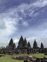 helgedom av prambanan hinduiska tempelförening inkluderad på världsarvslistan. yogyakarta, centrala java, indonesien foto