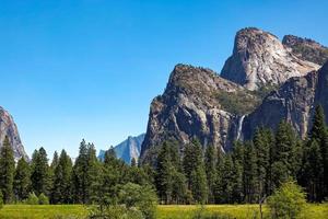 Yosemite landskap på sommaren foto