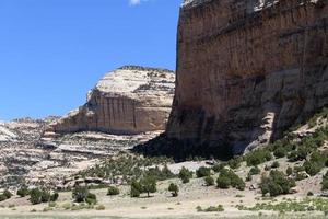 Colorados natursköna skönhet. vackra dramatiska landskap i dinosauriens nationella monument, Colorado foto