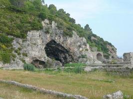 ruinerna av villa tiberio i sperlonga foto