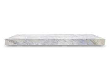 hylla marmor isolerad på en vit bakgrund och visa montage för produkten bädda in urklippsbana separat med svarta skuggor. foto