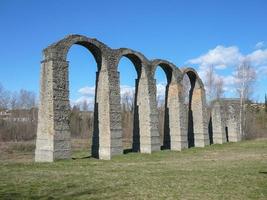 romersk akvedukt i acqui terme foto