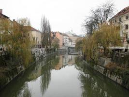 utsikt över staden ljubljana i slovenien foto