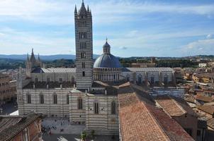 katedralkyrkan i siena foto