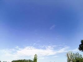 moln himmel moln blå dagtid ledigt utrymme foto