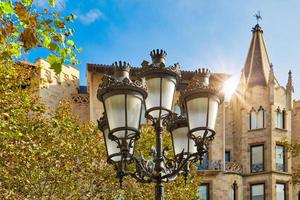 barcelona, byggnader mot catalunya square catalonia plaza foto