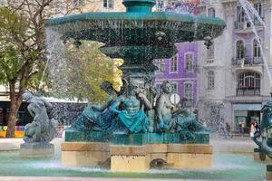 lissabon, rossio square fontän foto