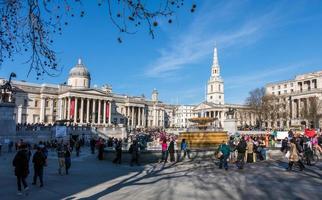London, Storbritannien, 2015. avsluta manligt våld mot kvinnor samlar på Trafalgar Square foto