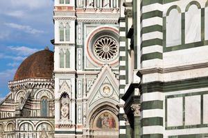 Florens, Italien. den romantiska och färgglada katedralen - även kallad duomo di firenze - byggd av familjen Medici under renässansen. foto