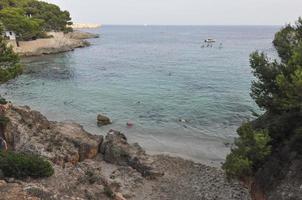 stranden cala ratjada på Mallorca foto