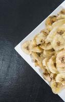hälsosam mat (bananchips) foto