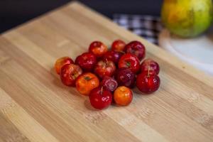 acerola frukt tomat foto