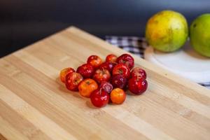 acerola frukt tomat foto