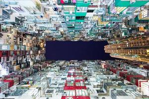 överfulla bostadshus i Hong Kong foto