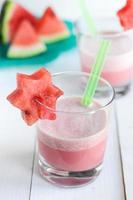 färsk vattenmelonsmoothies