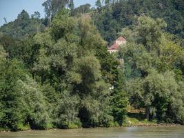 vid floden Donau i Österrike foto