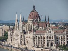 budapest vid floden Donau foto