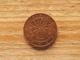 2 cents mynt som visar edelweissblomma, Österrikes valuta, eu foto