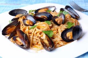 pasta med musslor skaldjur