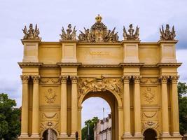 hdr brandenburger tor i potsdam berlin foto