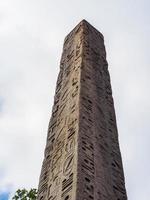 hdr cleopatra needle egyptisk obelisk i london foto