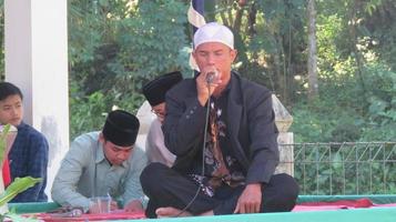 cianjur regency, indonesien, 6-16-21-religiös ledarföreläsning foto