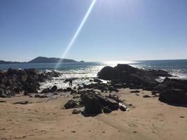 en magnifik paradisstrand i thailand på ön phuket foto