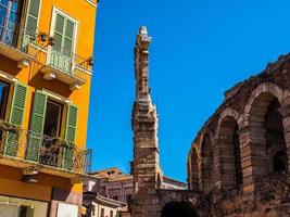 hdr verona arena romersk amfiteater foto