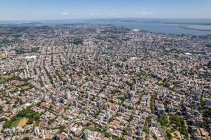 Flygfoto över porto alegre, rs, Brasilien. Flygfoto över den största staden i södra Brasilien. foto