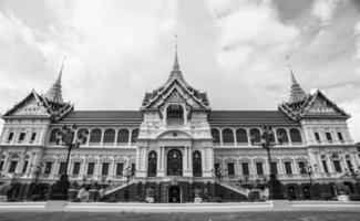 grand palace och wat phra kaew tempel foto