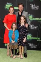 los angeles, 12 feb - alyson hannigan, keeva jane denisof, satyana marie denisof, alexis denisof på Kim möjlig premiärvisning på tv-akademin den 12 februari 2019 i los angeles, ca. foto