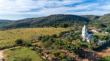 Flygfoto över en brasiliansk stad foto