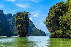 stenar på James Bond Island, khao phing kan, ko tapu, ao phang-ng foto