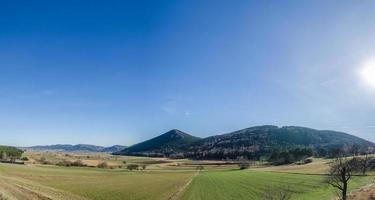 stora gröna bergslandskap panorama foto