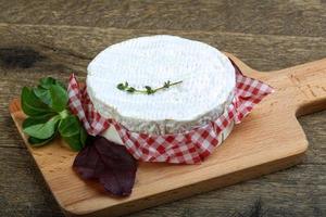 camembert ombord foto