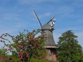 hamnen i greetsiel i tyskland foto