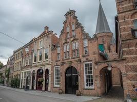 zutphen vid floden ijssel i Nederländerna foto