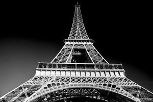 Eiffeltornet i konstnärlig ton, svart och vitt, Paris, Frankrike foto