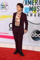 los angeles, 19 nov - gaten matarazzo vid American Music Awards 2017 på Microsoft Theatre den 19 november 2017 i los angeles, ca. foto