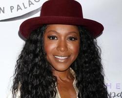 los angeles, 16 oktober - gabrielle dennis vid kvinnorna som stärker kvinnorna, den ostoppbara krigaren på yamashiro hollywood den 16 oktober 2018 i los angeles, ca. foto