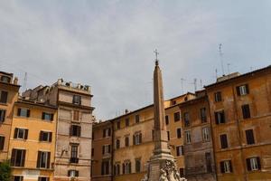 Rom, Italien. typiska arkitektoniska detaljer i den gamla staden foto