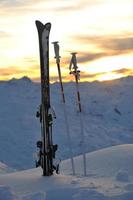 berg snö ski solnedgång foto