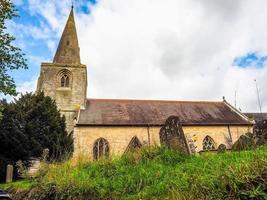 hdr st mary magdalene kyrka i tanworth i arden foto