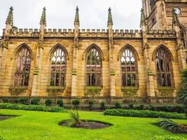 hdr st luke kyrka i liverpool foto