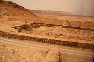 utsikt över den gamla judiska fästningen Masada i Israel foto