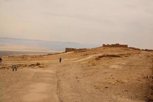 utsikt över den gamla judiska fästningen Masada i Israel foto