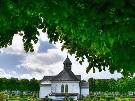 slesvig stad med byn holm foto